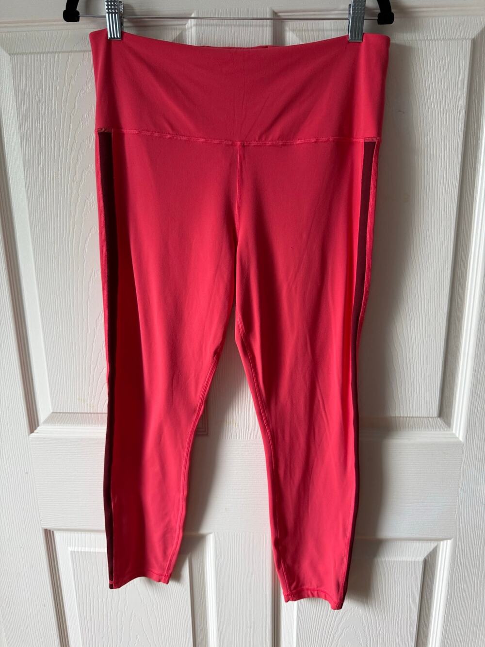 Athleta Elation Colorblock 7/8 Tights Pink Leggings Women’s Size Large Yoga